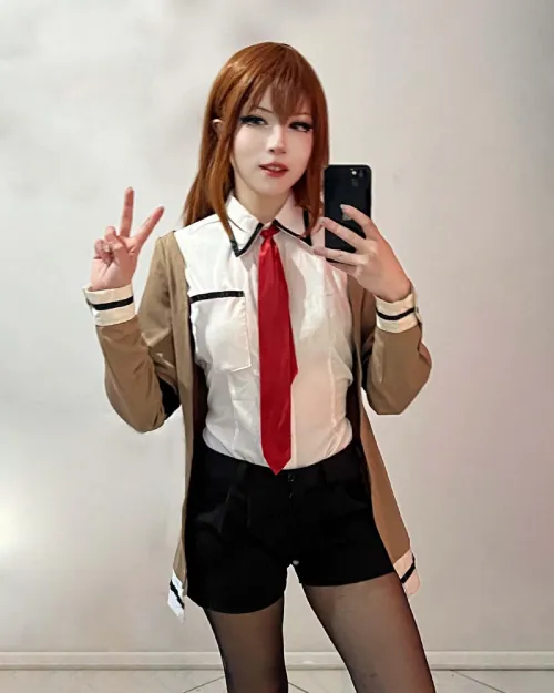 Makise by StarSthormy