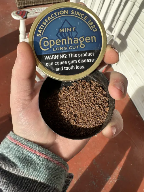 Most moisture I have ever seen in a can of cope.