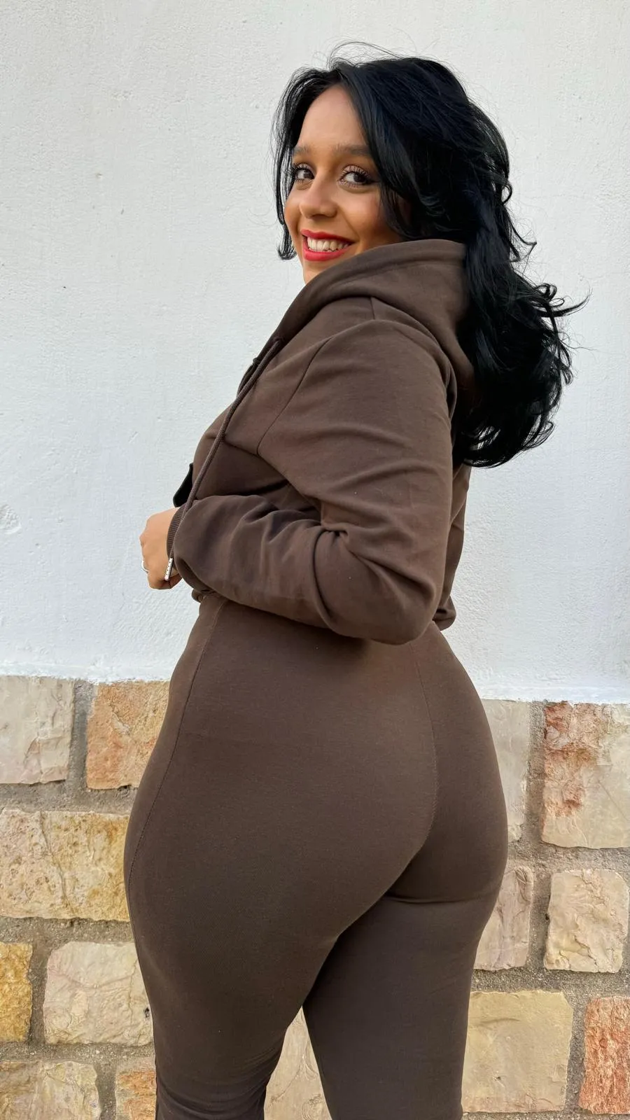 The more you taste my booty, The sweeter I am