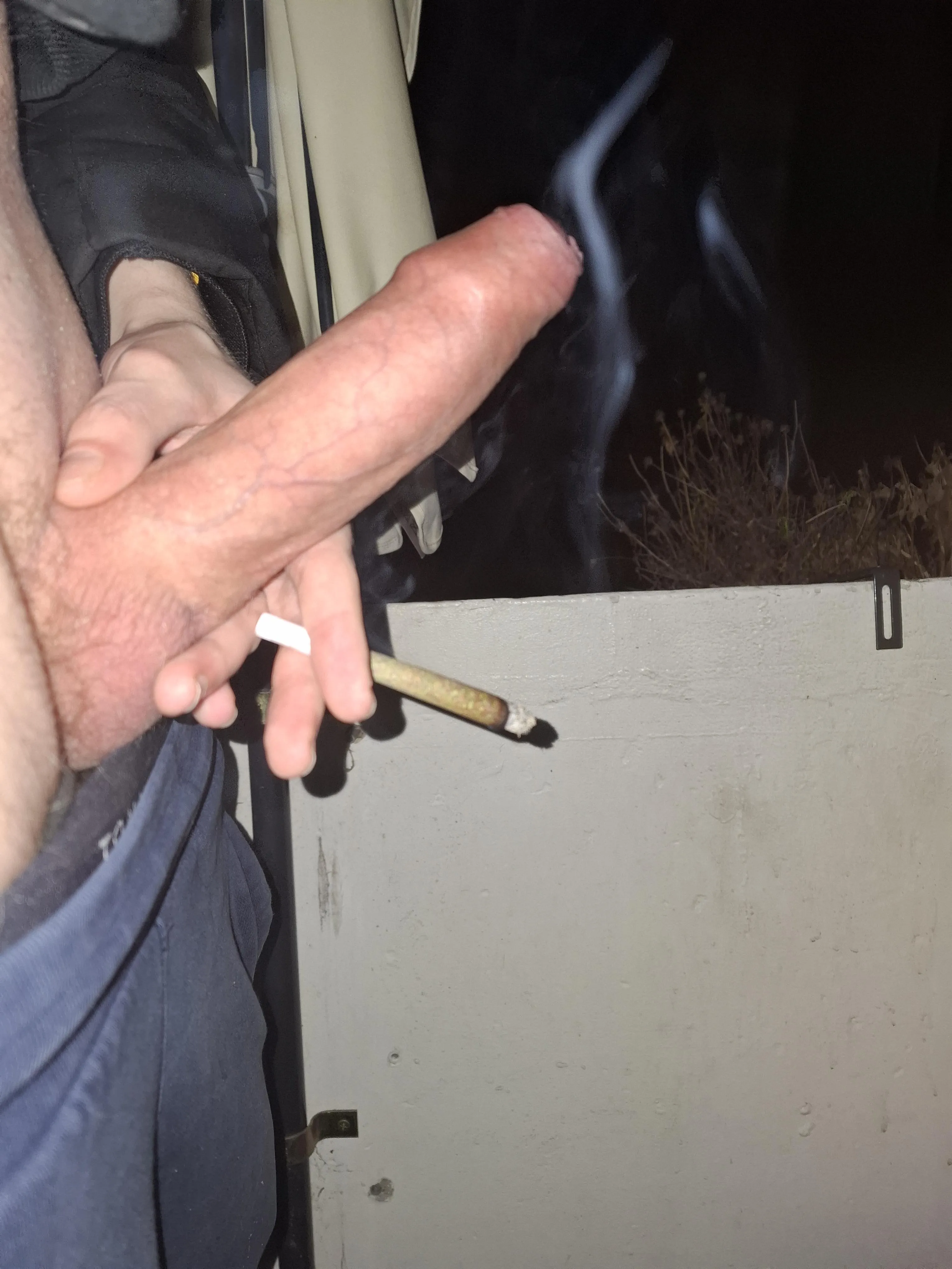 Amybody wanna enjoy the night with me?[m]