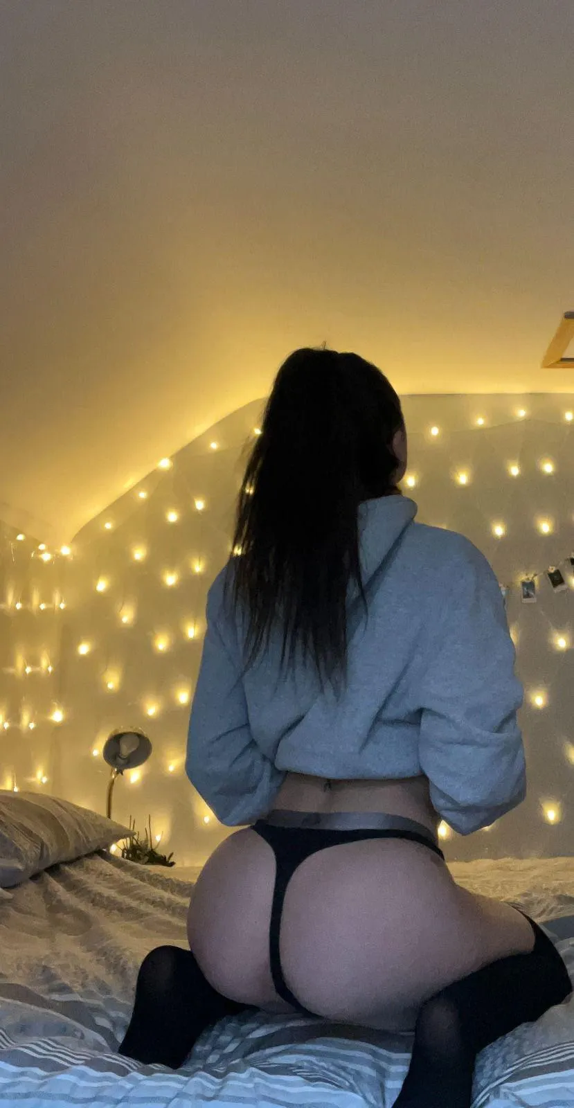 Darf ich mich so auf deine Morgenlatte setzen?