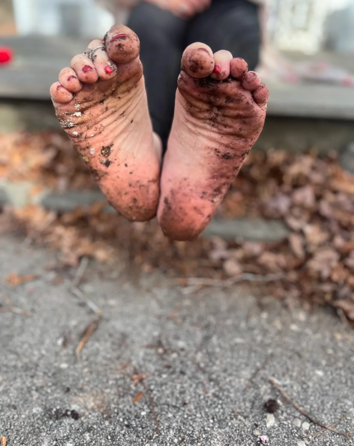 Dirty is a yummy snack for you  (nc)