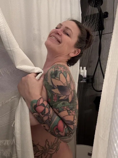 Just a horny 55yo Milf needing your attention