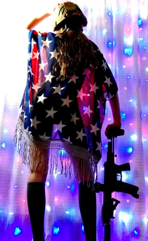 Thicc in all the right places =D