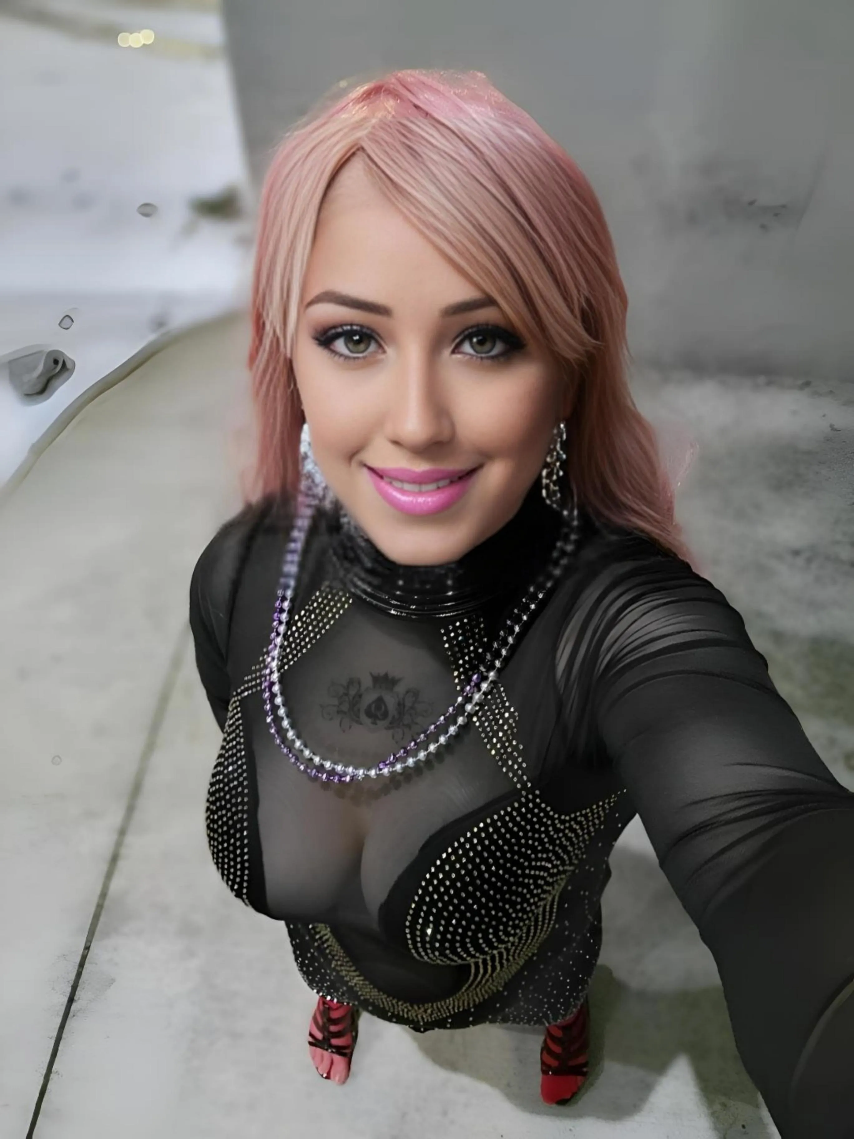 What I wore last night. Would you have bought me a drink?