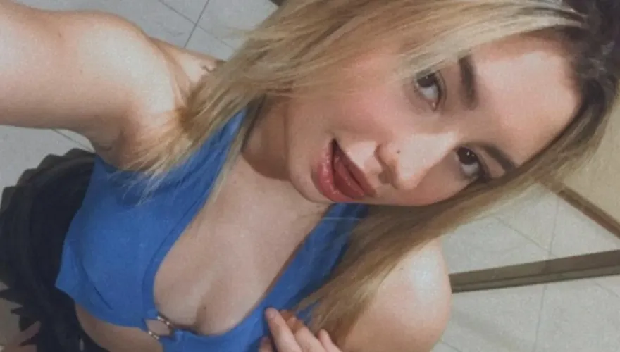 Who knew blue could look this good on me?