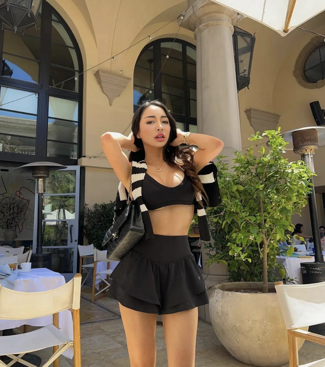 19 yo and a 44 kg body to have fun with