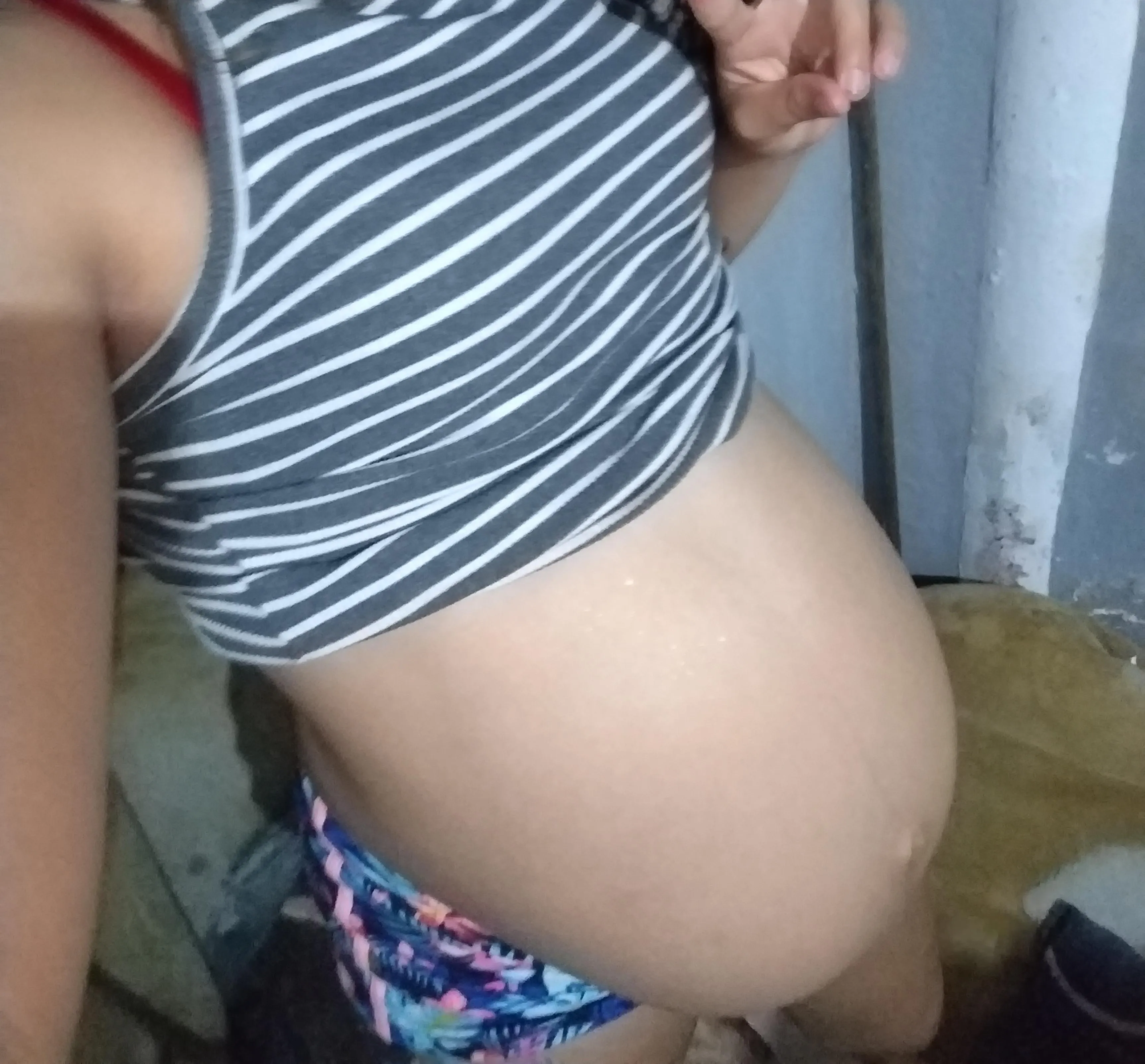 Are pregnant women sexy or not?