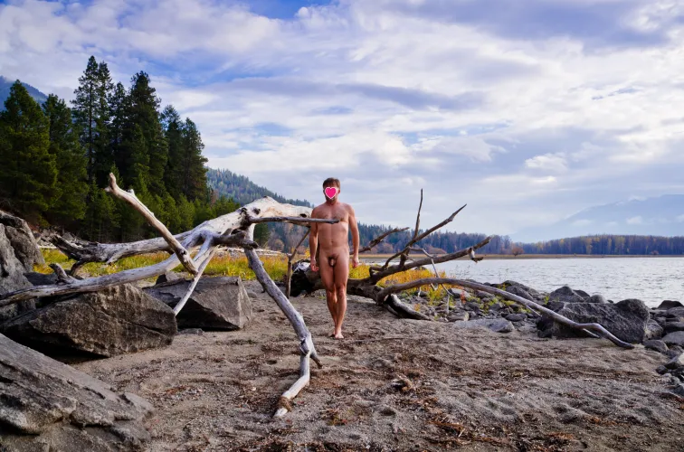 autumn shoreline stroll