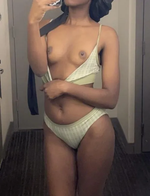 If only there was someone who could cum all over my face