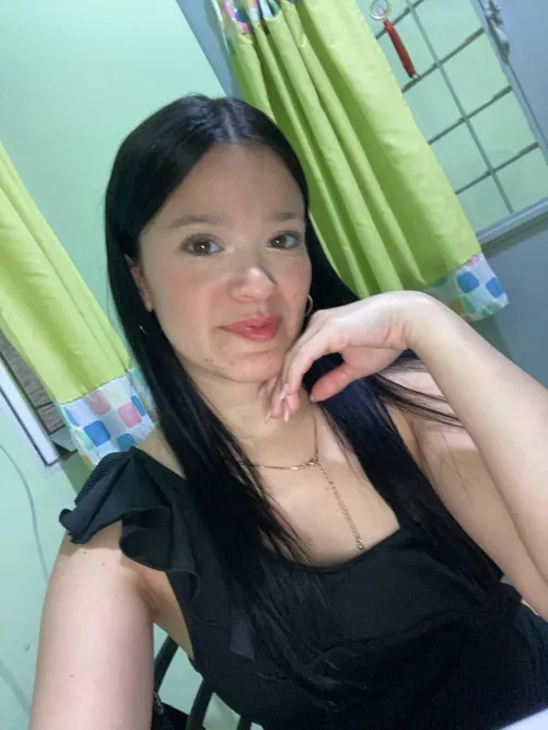 Imagine me on your bed without clothes