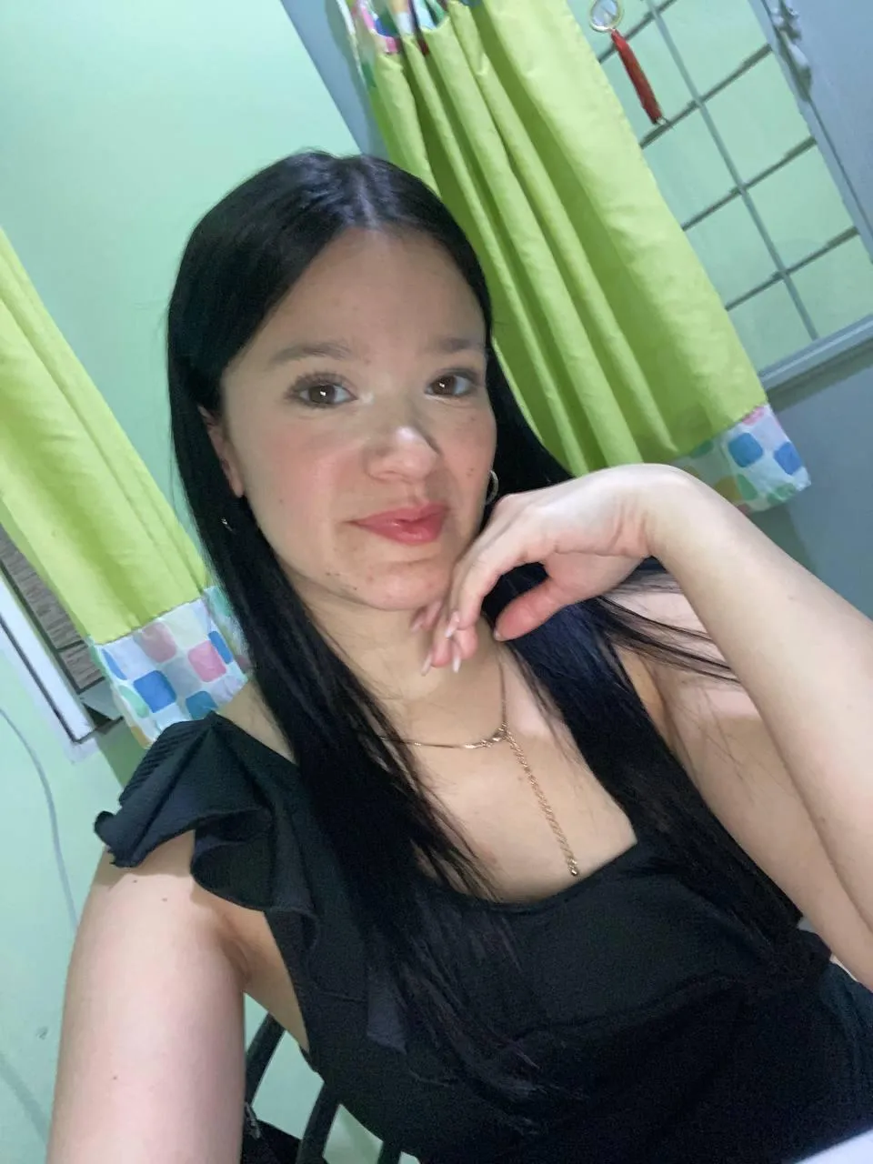 Imagine me on your bed without clothes