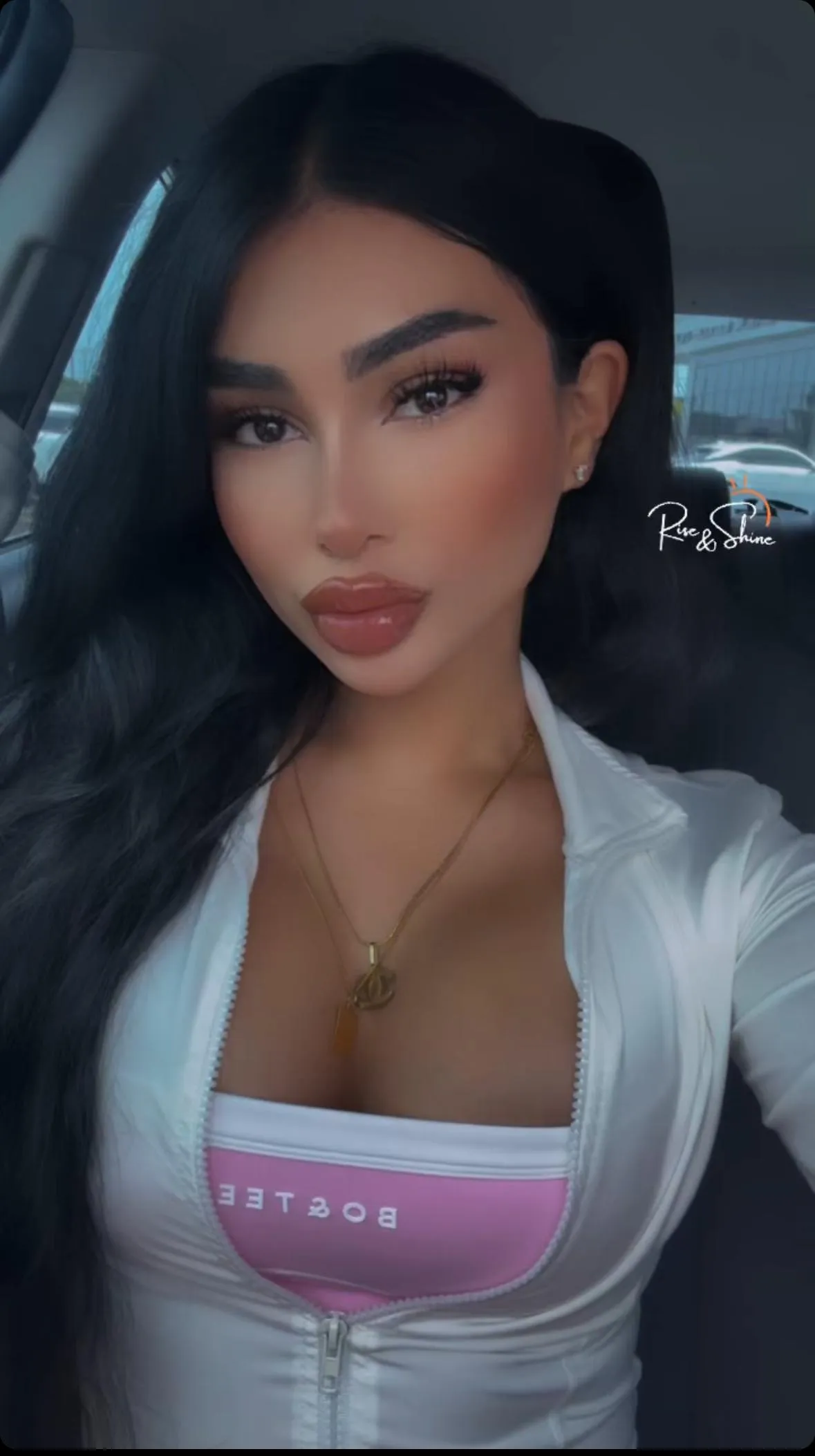 Do you think I’m pretty?