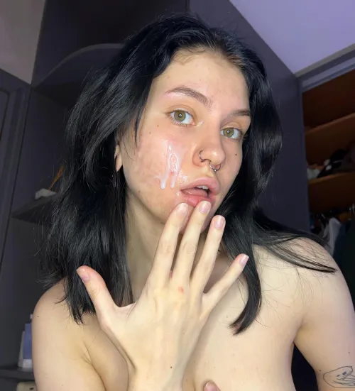 I got cum on my face. I'm so glad