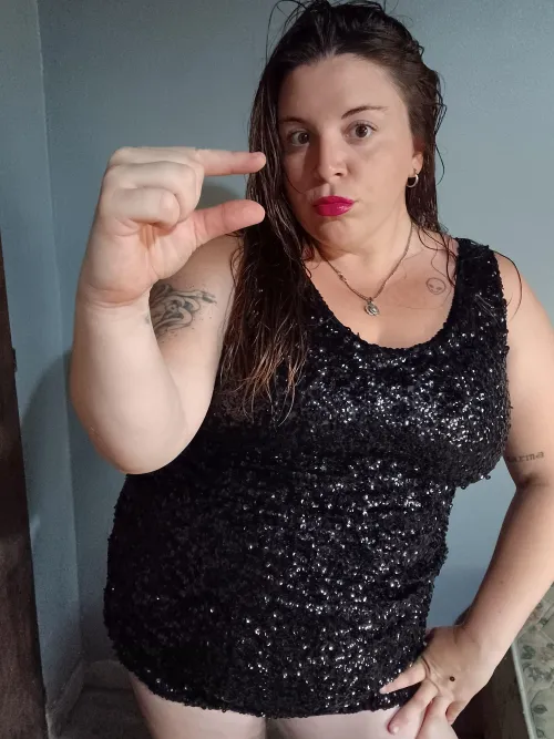 Upvotes if your penis is less than 6 inches