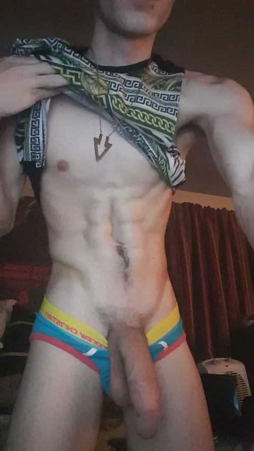 Hung Fit Twink