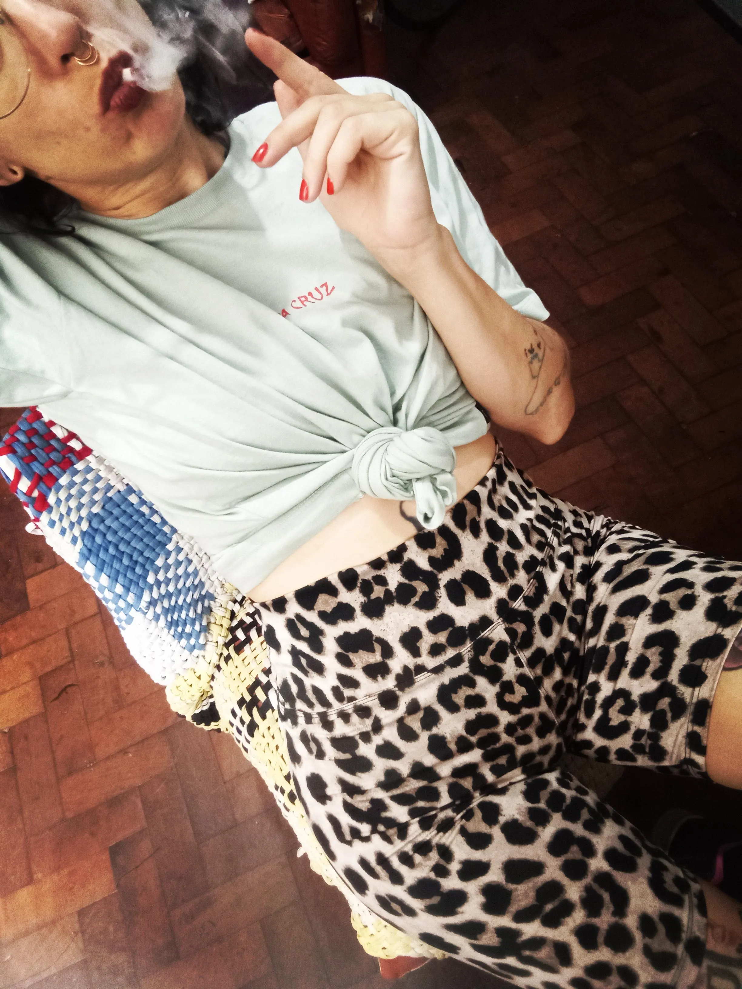 I can relax like this while you obey me