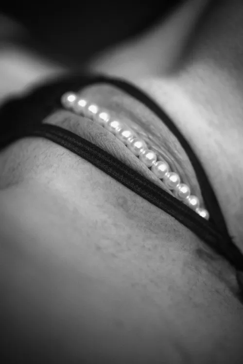 I love taking b&w nudes!