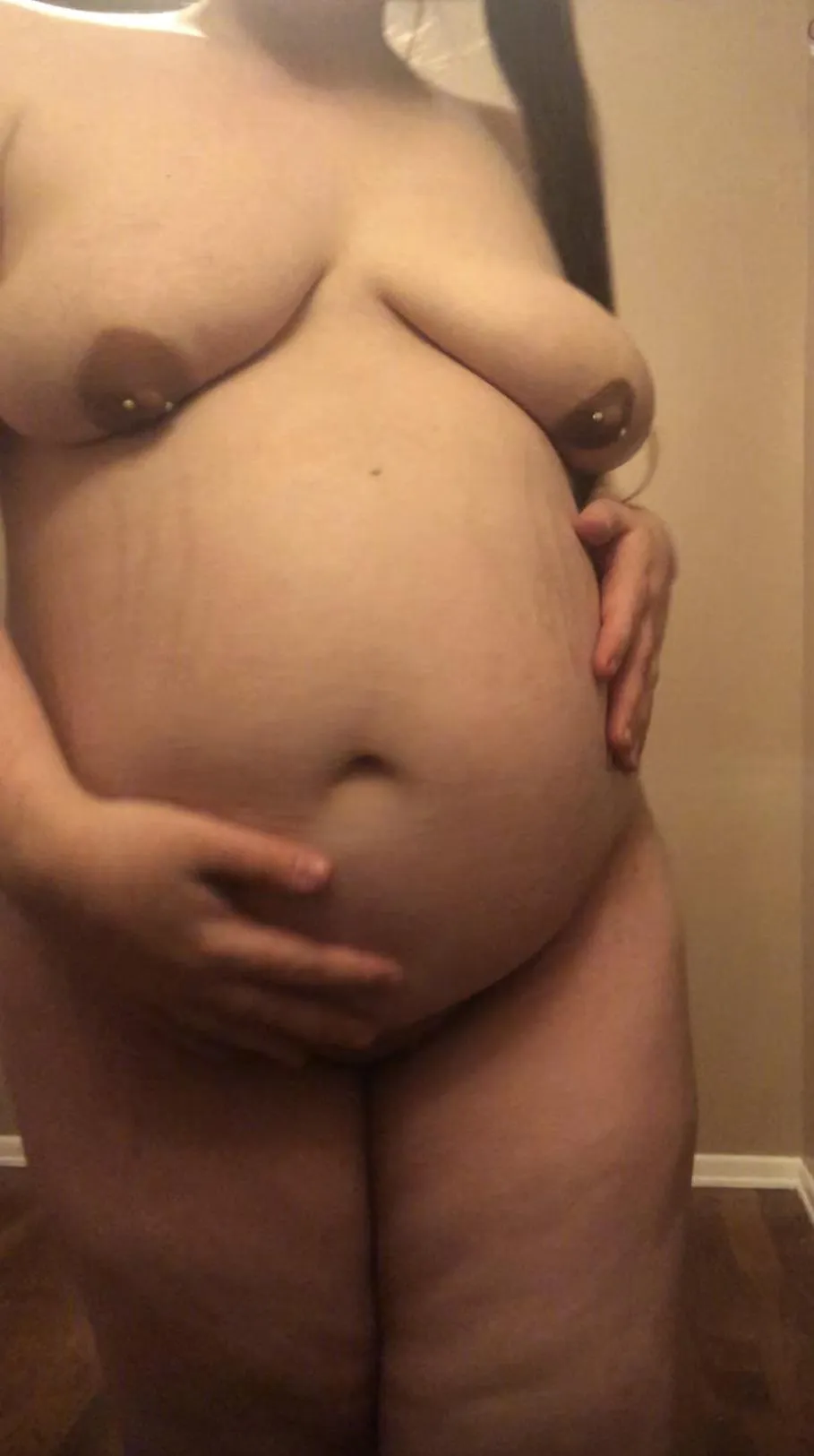 I need another set of hands on my belly!