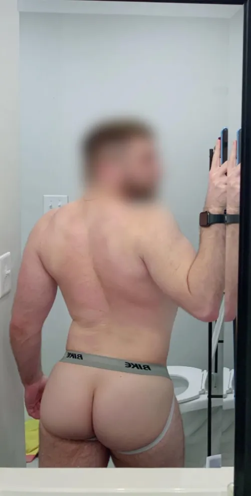 Post squats, somehow the jock is still intact