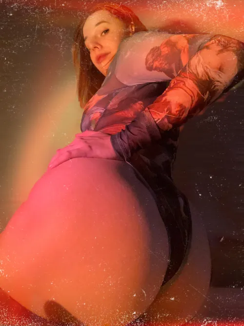 Taste [_AliceCarter_] to dessert