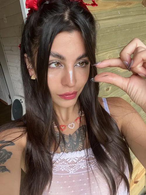 they told me that your dick doesn't even reach 5 inches, is that true? if that is true i feel sorry for you.