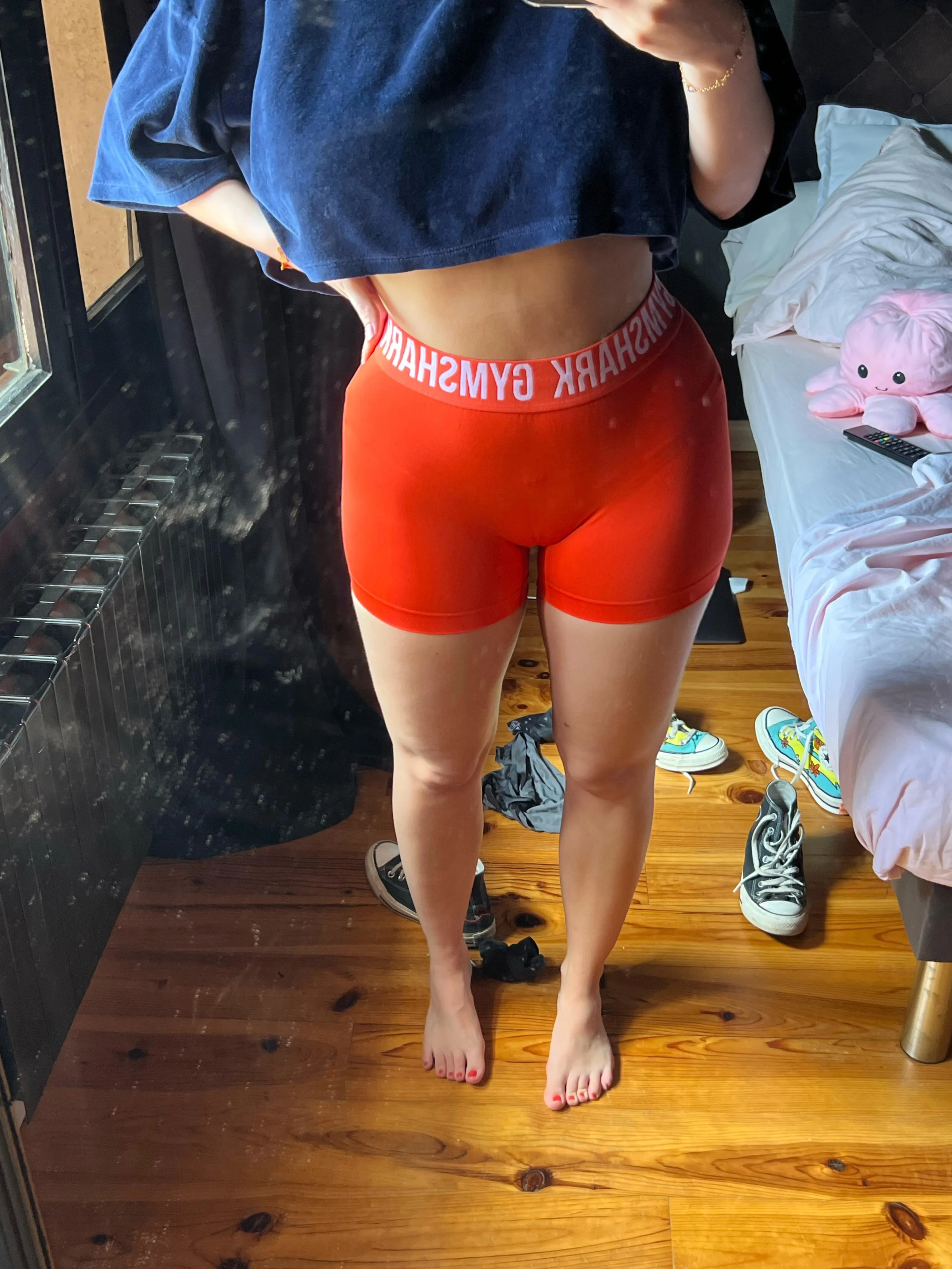 F20 always wearing gymshark