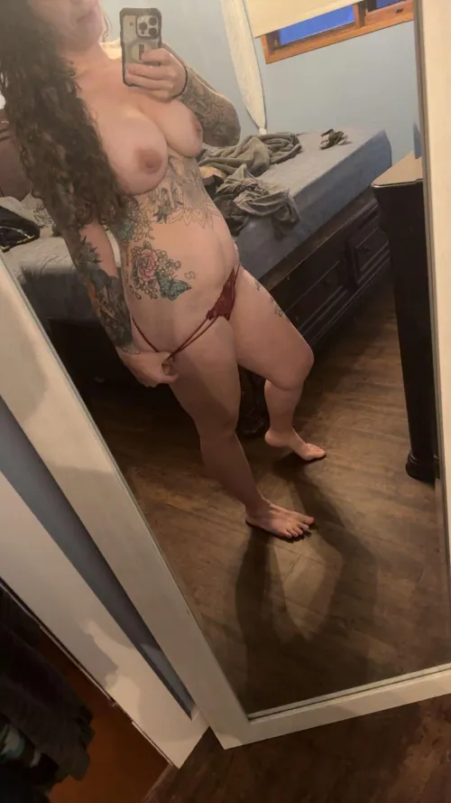 Would red panties get you to come over quickly