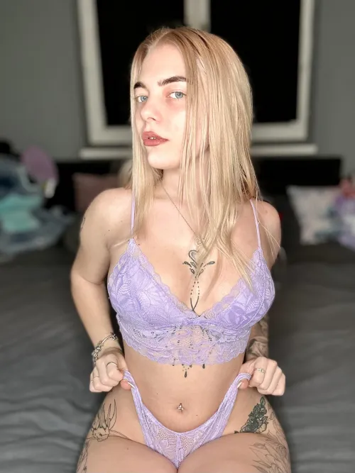 Würdest du eine 20 jährige knallen ohne kondom und ohne pille?