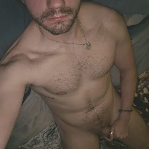 33[m4m] any horny married dad's wanna chat?