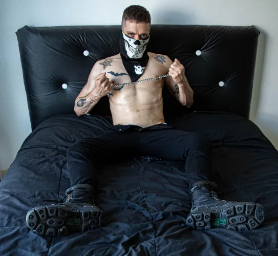 A guy like you should wear a collar and obey without hesitation