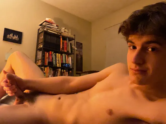 Anybody wanna come hang out with this high schooler