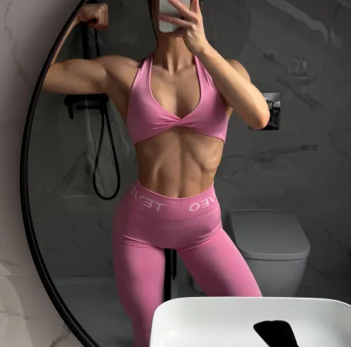 fit gym girl