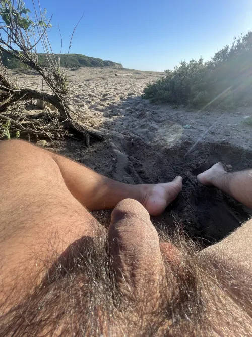 letting my bush breathe at the beach (26)