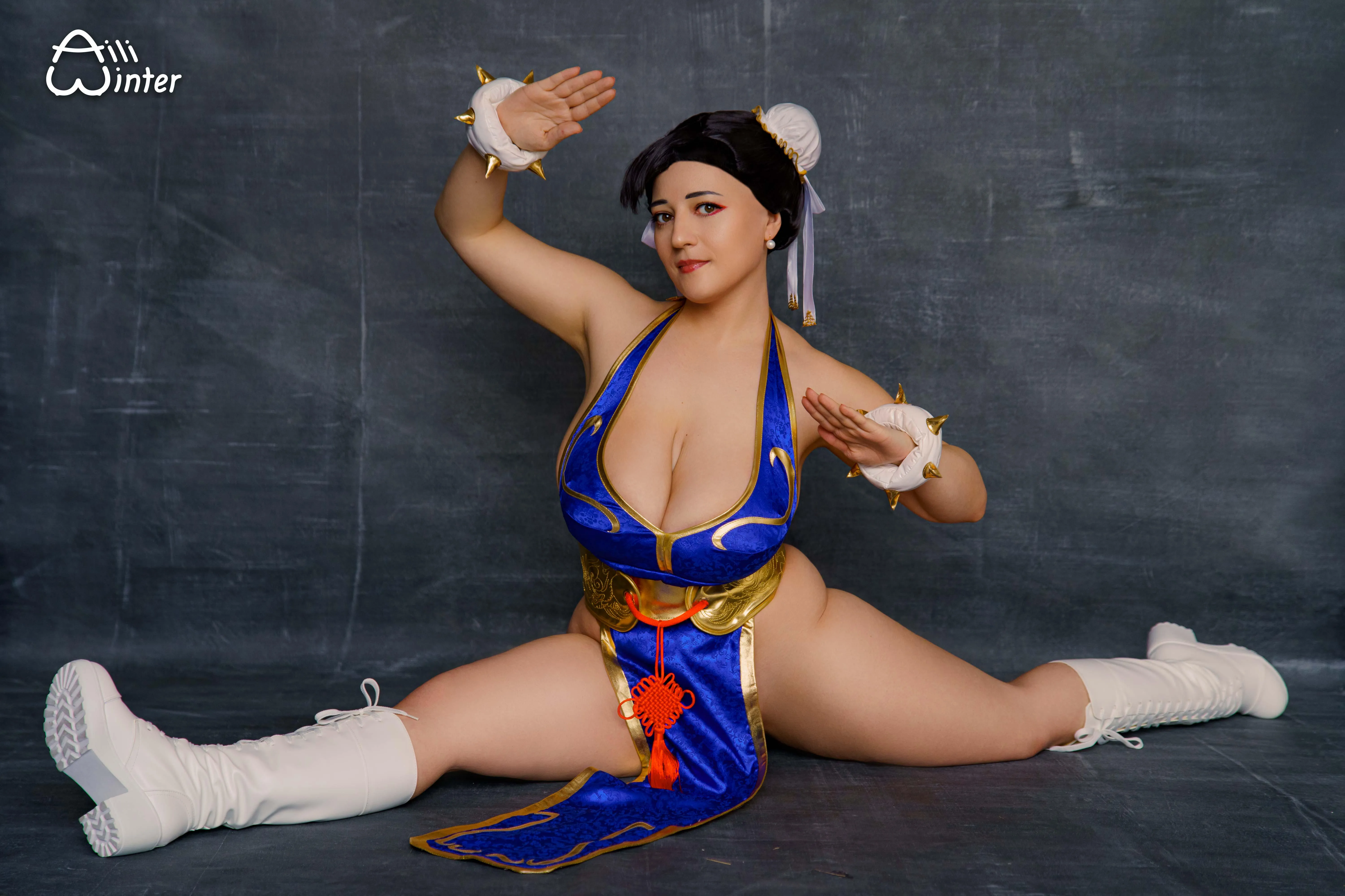 My Chun-Li cosplay (Aili Winter)