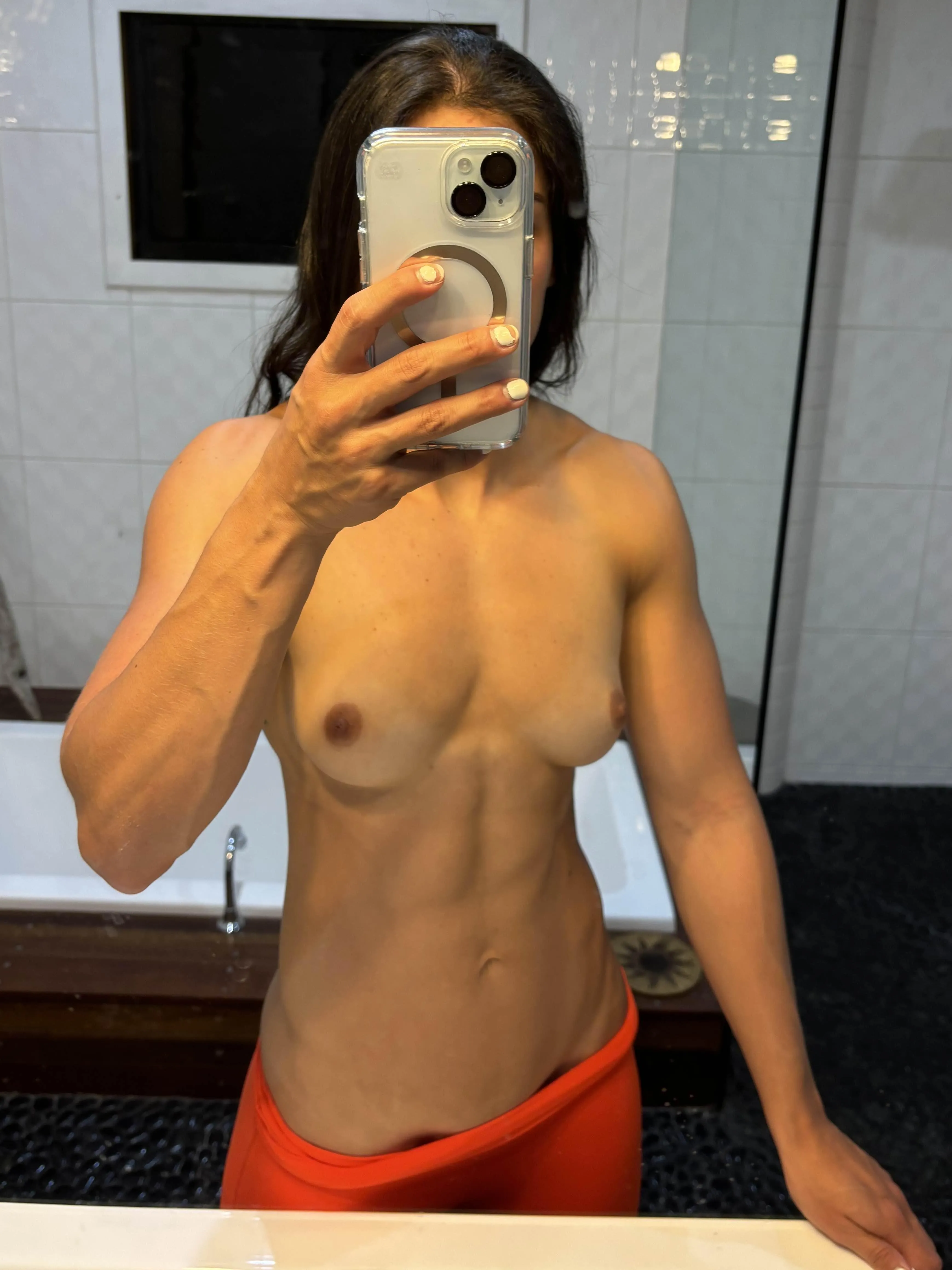 Not even trying to flex but my muscle still shows