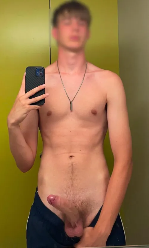 Should I just upload this pic with face ?