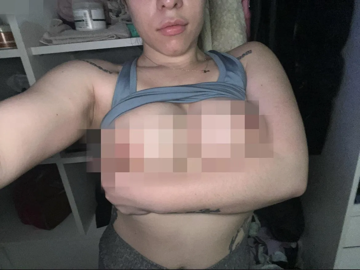 The forbidden is enjoyed in high resolution... although my images are blurred, your desire is clear