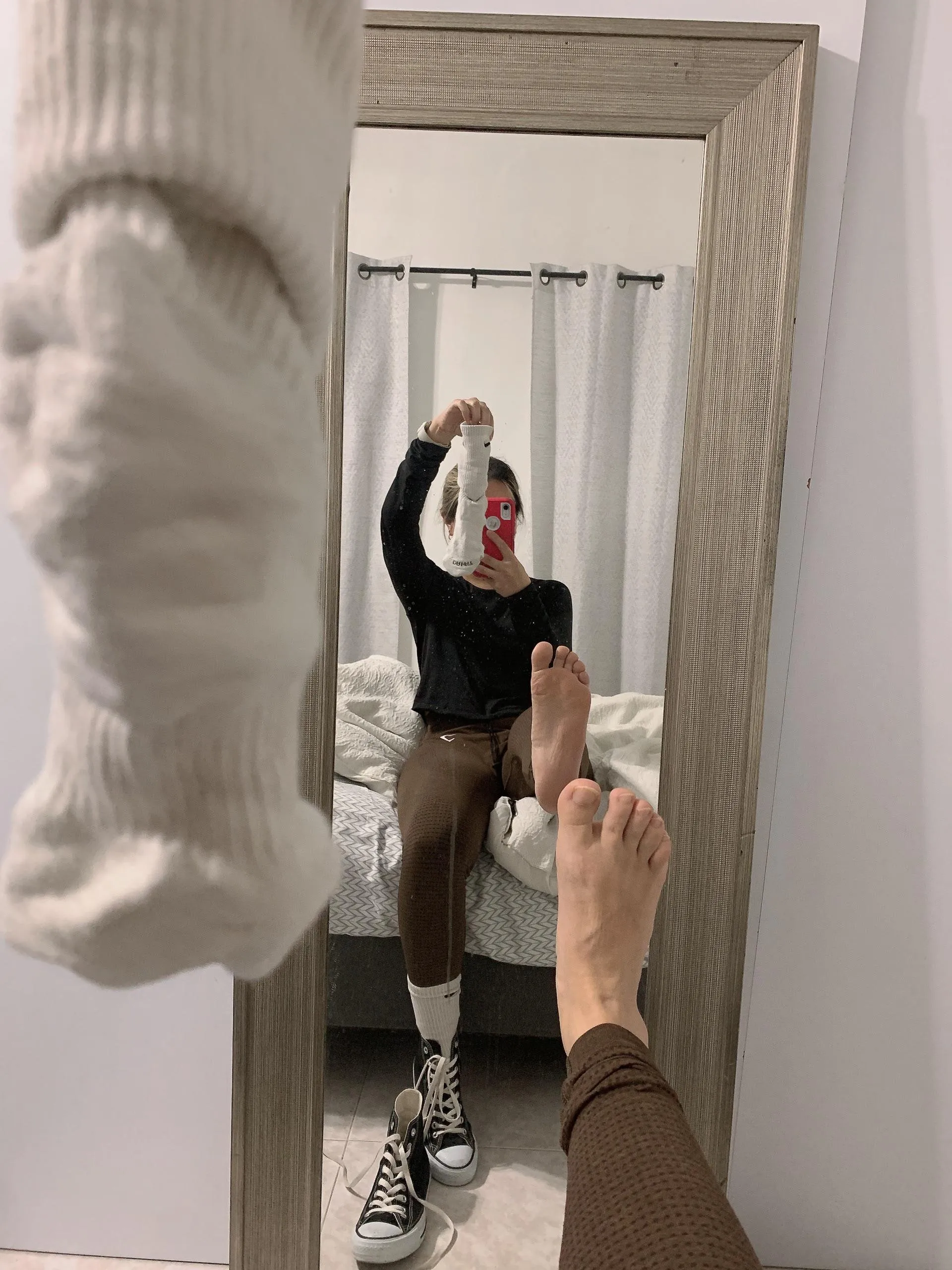 What do you wanna do with my Japanese gym feet after gym