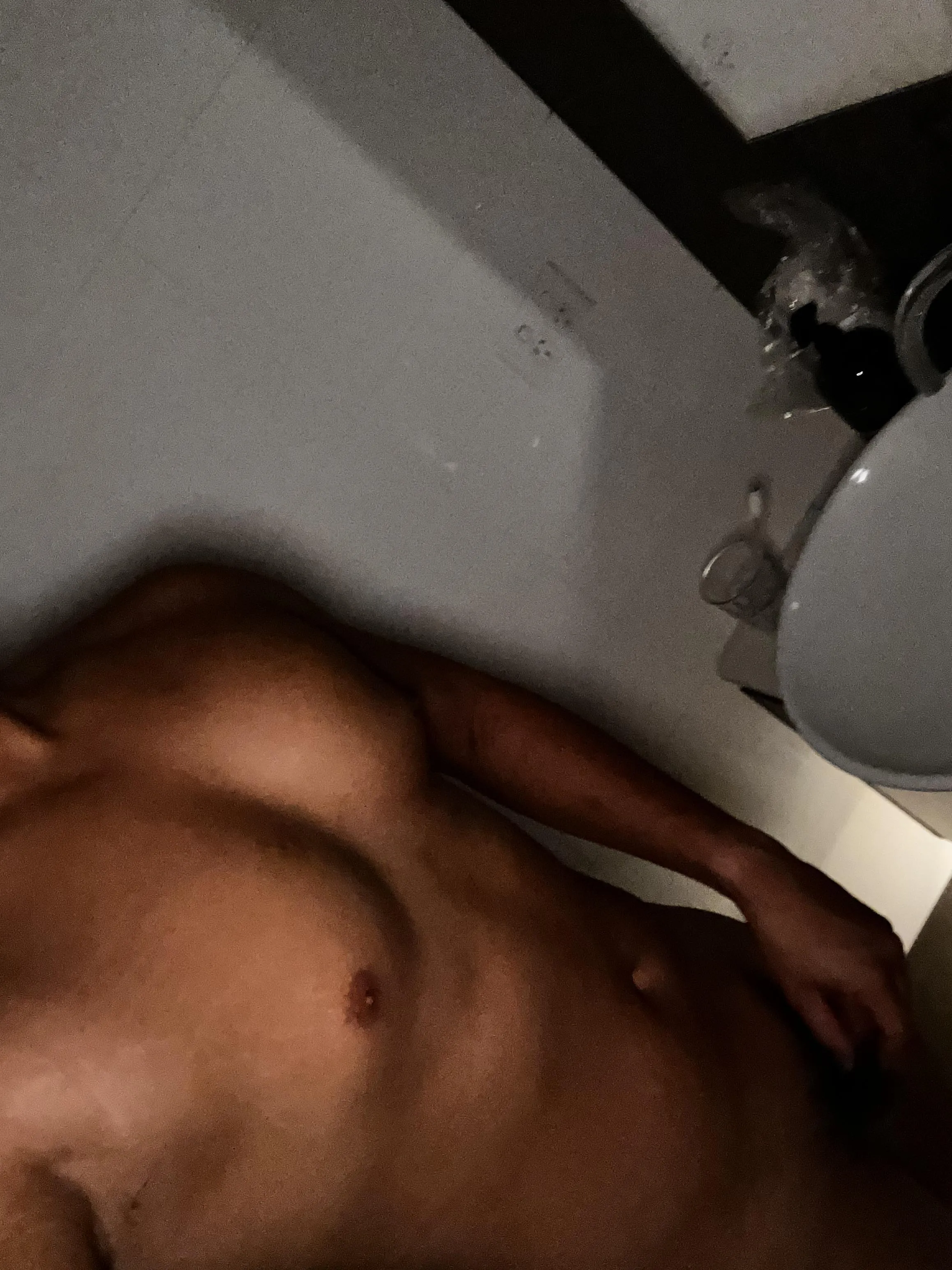 21 M4F in downtown city