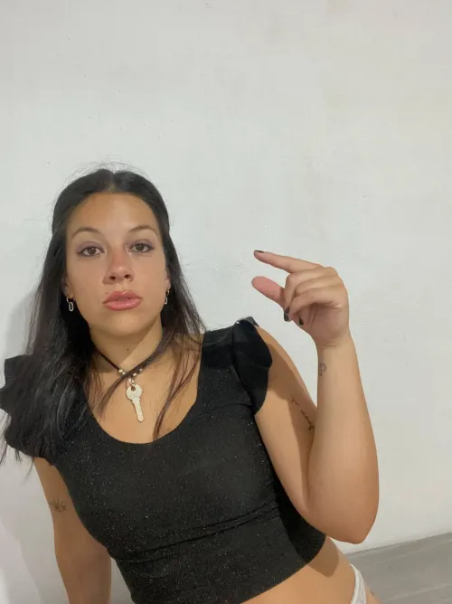 Get that little dick out of your pants. I wanna see it.