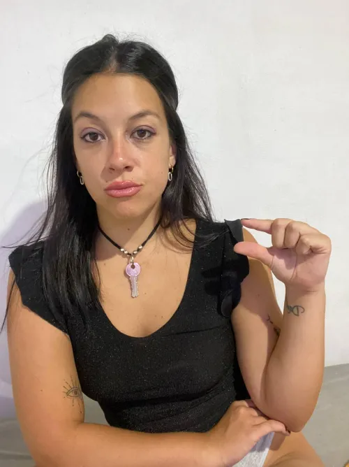 Get that little dick out of your pants. I wanna see it.