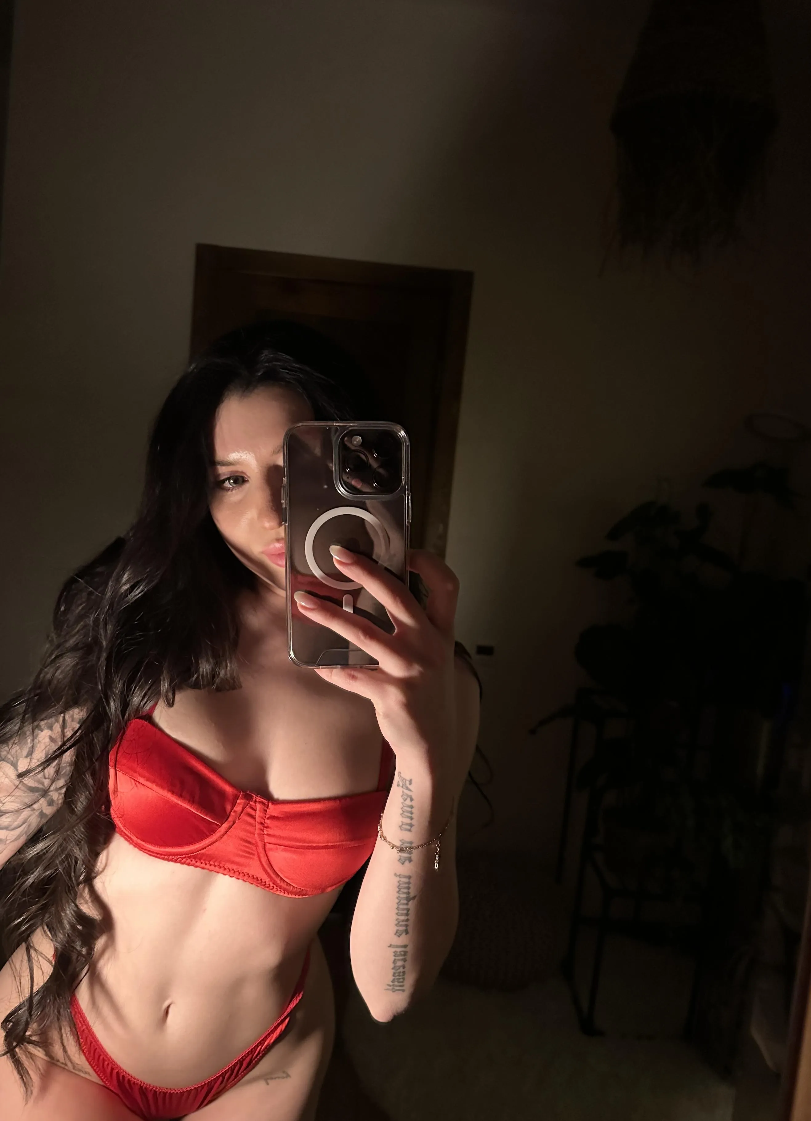 I just want a man to sit on his face and suck his cock