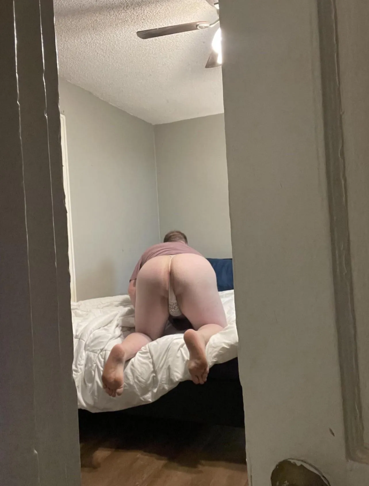 I love giving my older (34) hole to younger guys. Who’s in Georgia?