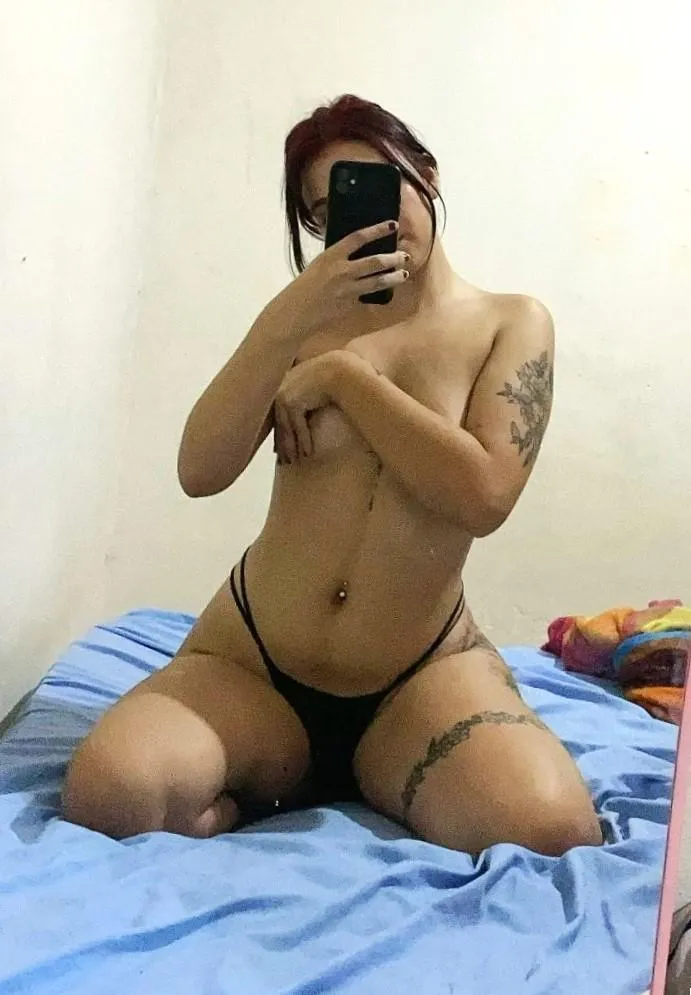 I'd ridee you as your wife won't never do, you'll shot your cuum all inside me (Freeee OnlyFaaannnss)