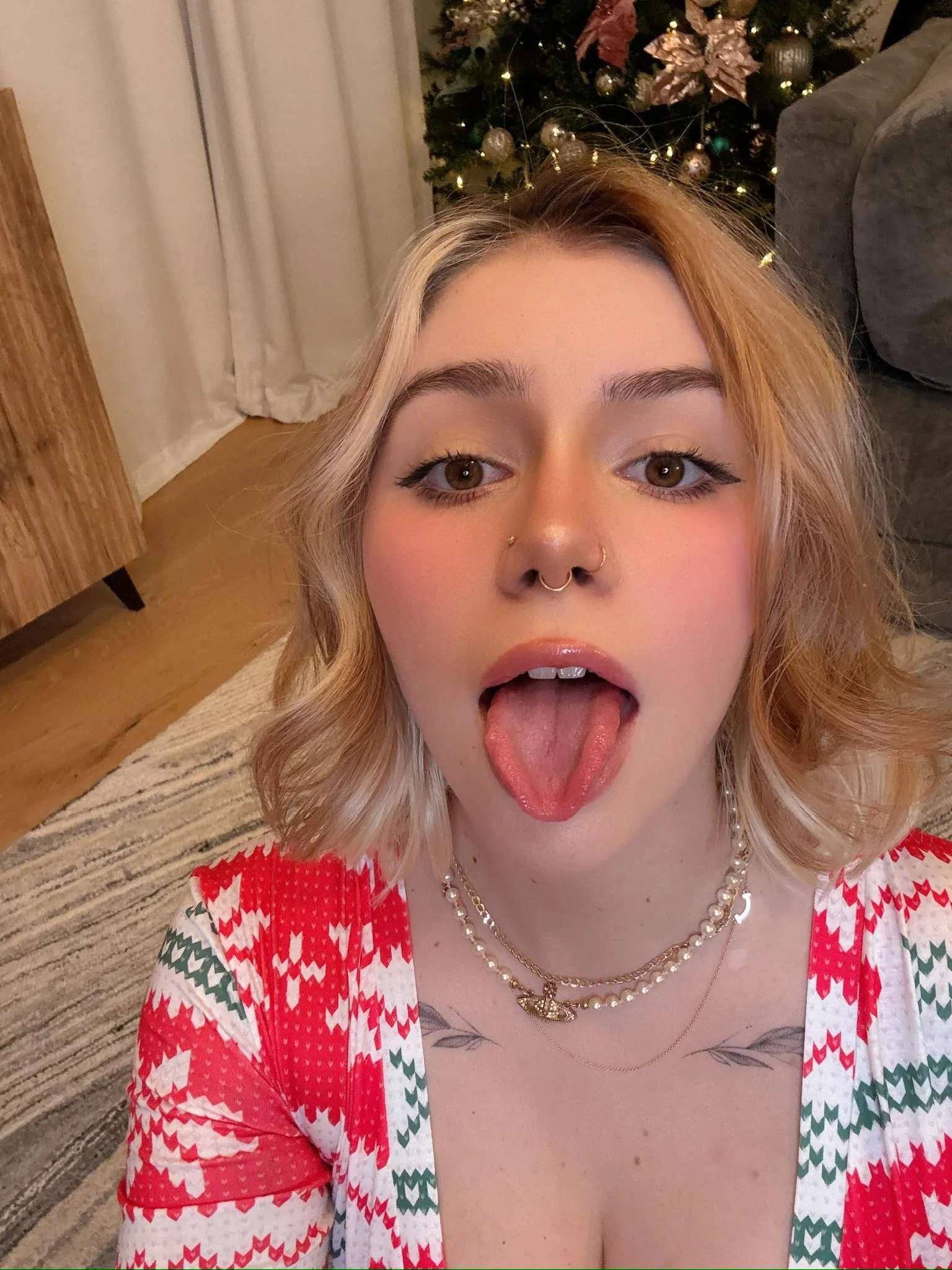 empty that load here on my tongue, daddy