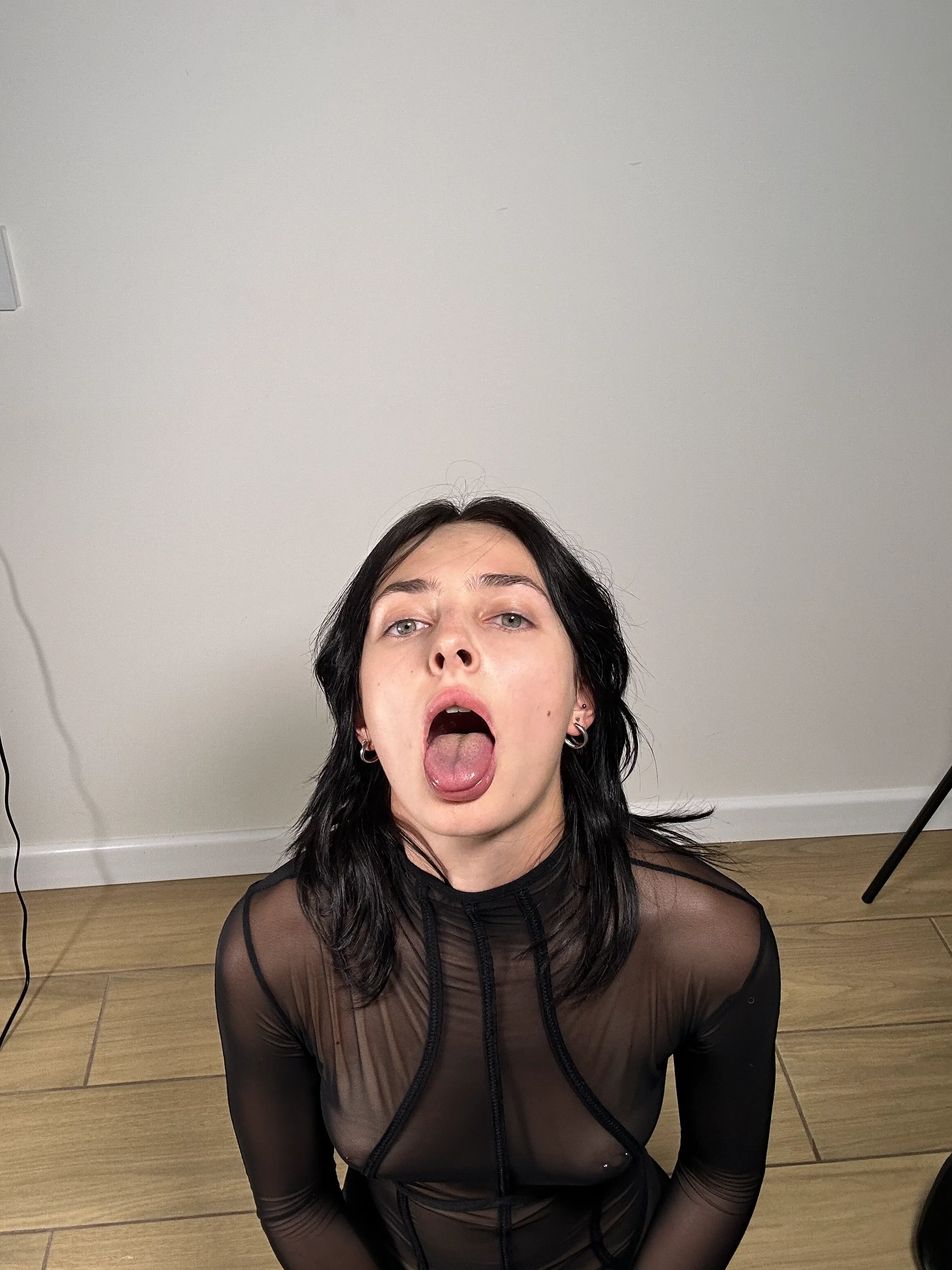 Let me please you with my mouth