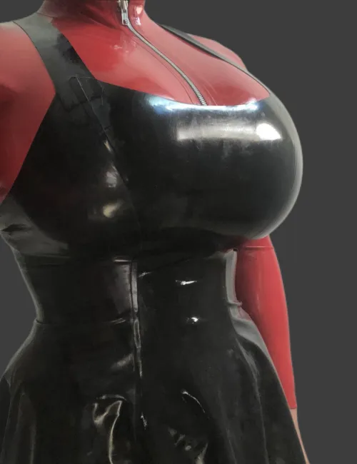 R55 latex dress, live this look with corset underneath