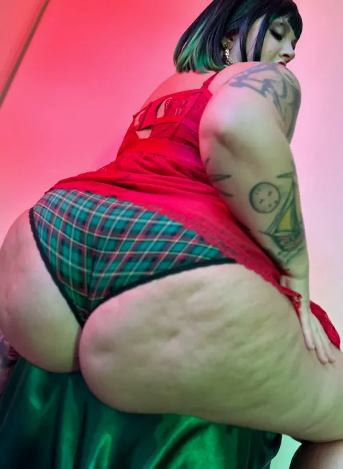 Would you eat it, or fuck it?