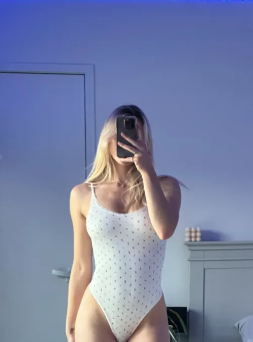 your submissive sweetheart is here